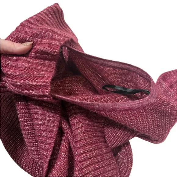 Torrid Maroon Metallic Cable Knit Pullover Cold Shoulder Sweater Size 1X - Picture 11 of 11